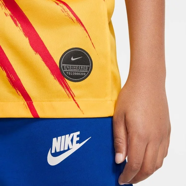 Nike Barcelona Youth Senyera Fourth Jersey 19/20 - YXL
