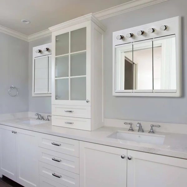 Design House 532390 Concord White Gloss Lighted Medicine Cabinet