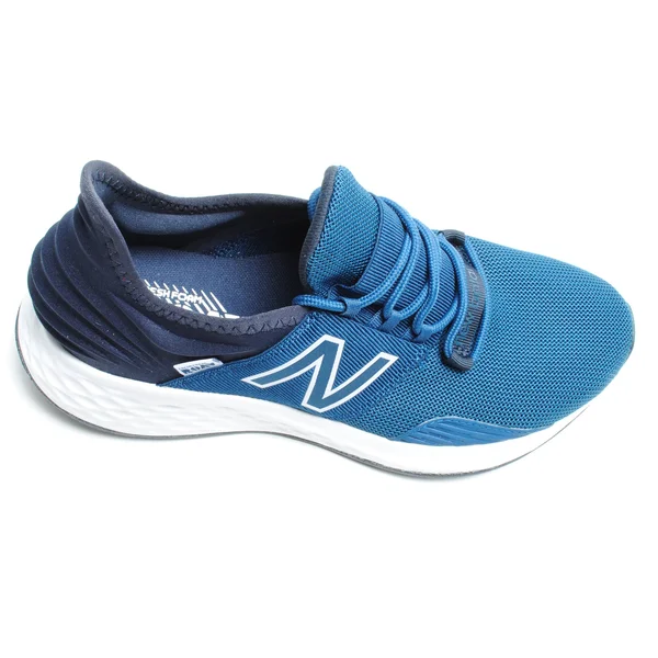 New Balance Men's Fresh Foam Roav - Blue/White (Size 15 wide)