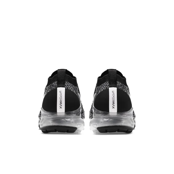 Nike Air VaporMax Flyknit 3 Men's Shoes in Black, Size: 10.5, AJ6900-002