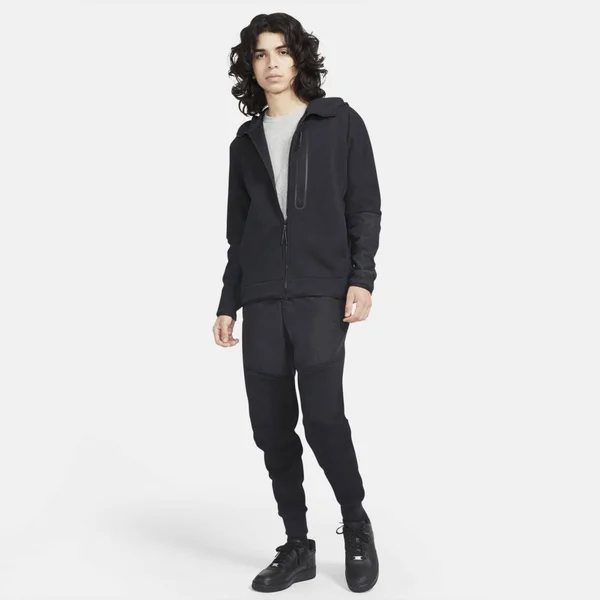 Nike Sportswear Tech Fleece Men's Woven Joggers in Black, Size: Small, CZ9901-010