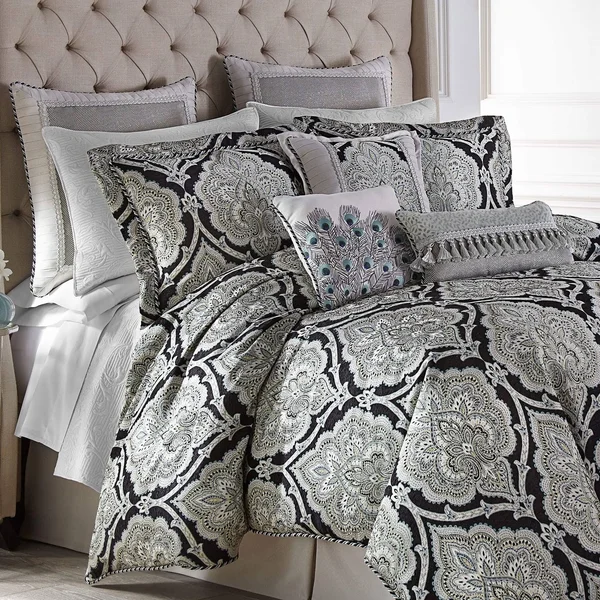 Croscill Dianella California King Comforter Set, Cal, Black