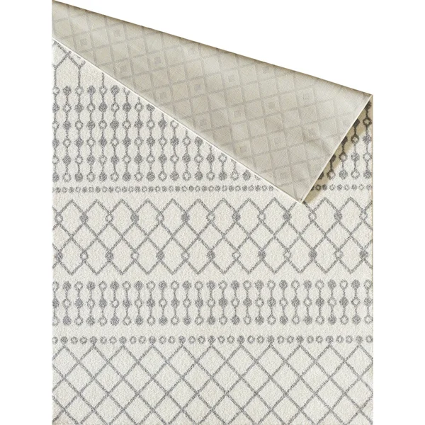 L&Baiet Hannah White Boho 5& x 7& Rug