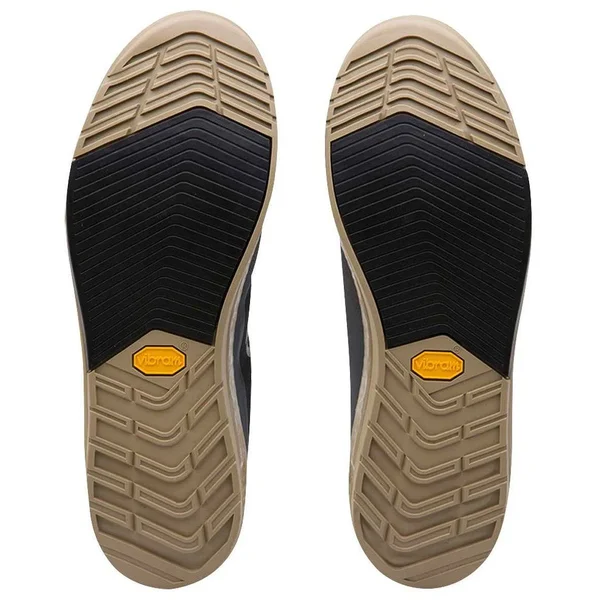 Pearl Izumi Men's X-Alp Launch - Black/Shadow Grey - 46