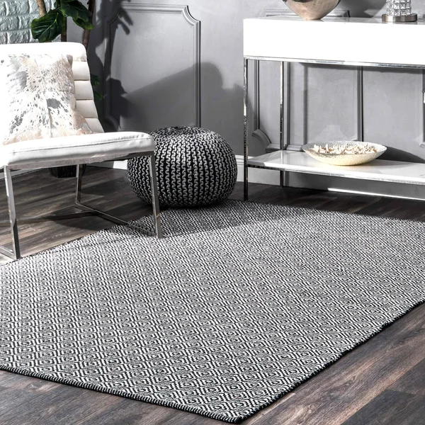 nuLOOM Hand Loomed Lorretta Black 8& x 10& Area Rug