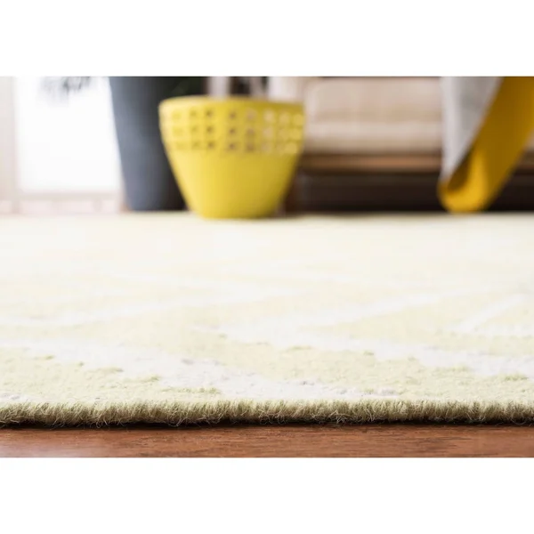 Safavieh DHU556A Dhurries Area Rug - Green, Ivory: 6-ft x 9-ft