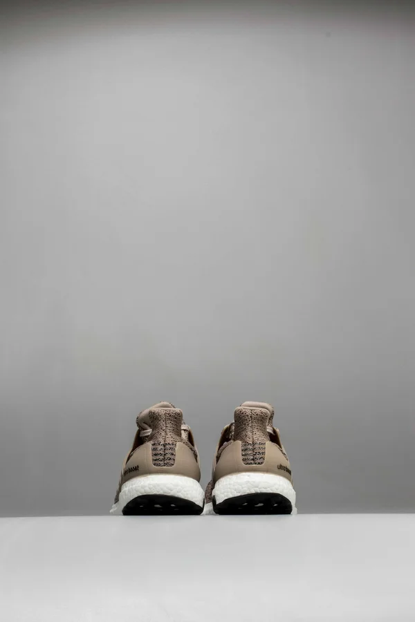 Adidas Ultraboost Shoe - 9