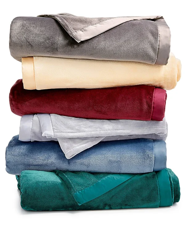 Berkshire Classic Velvety Plush Blanket - Full, Queen - Atlantic Blue
