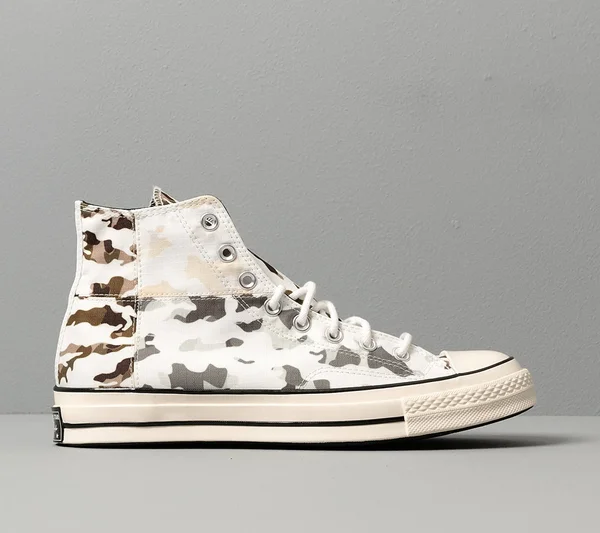 Converse Blocked Camo Chuck 70 (White Size 6) Unisex Shoes