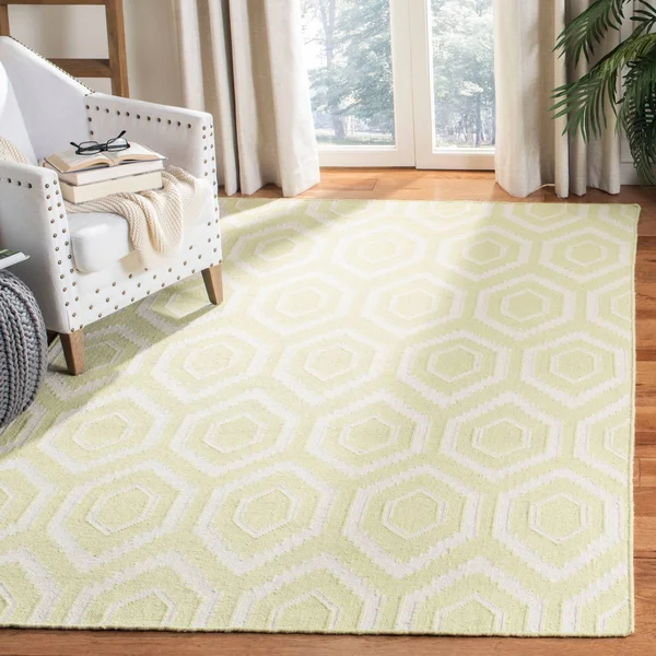 Safavieh DHU556A Dhurries Area Rug - Green, Ivory: 6-ft x 9-ft