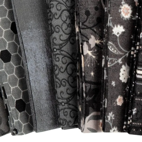 Moda Fabrics Boudoir Fat Quarter Bundle - 18 x 22 inches