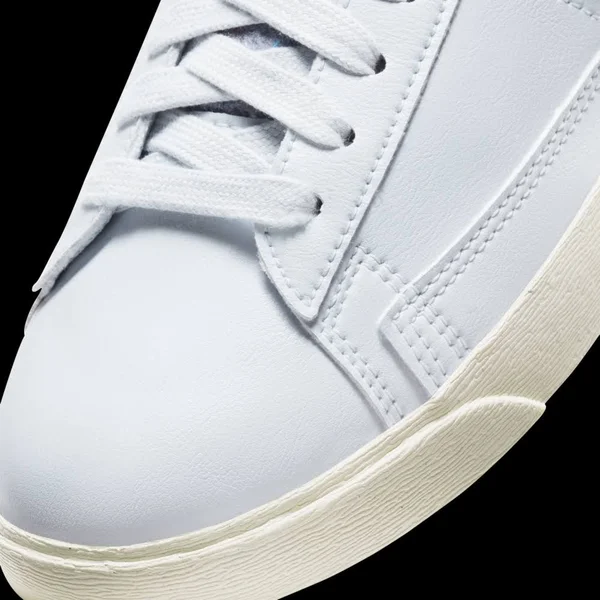 Nike Blazer Low SE Blue Women's Shoes - Size: 7.5