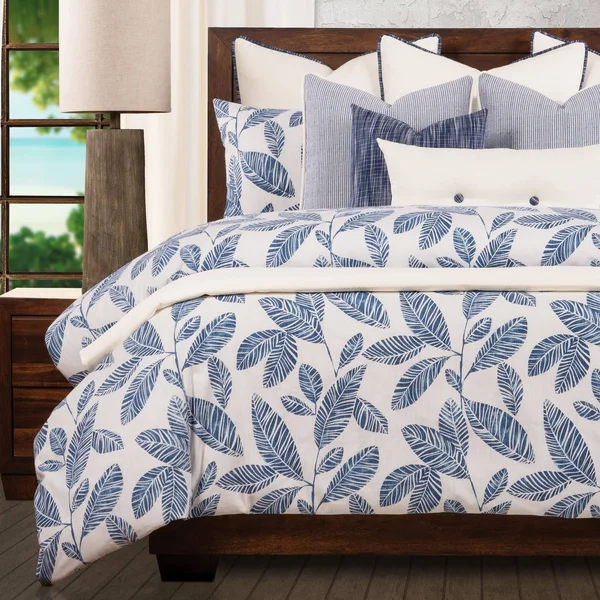 Blue Lagoon Tropical Duvet Cover & Insert Set Ernest Hemingway Size: King Duvet + 2 Shams + 2 Throw Pillows