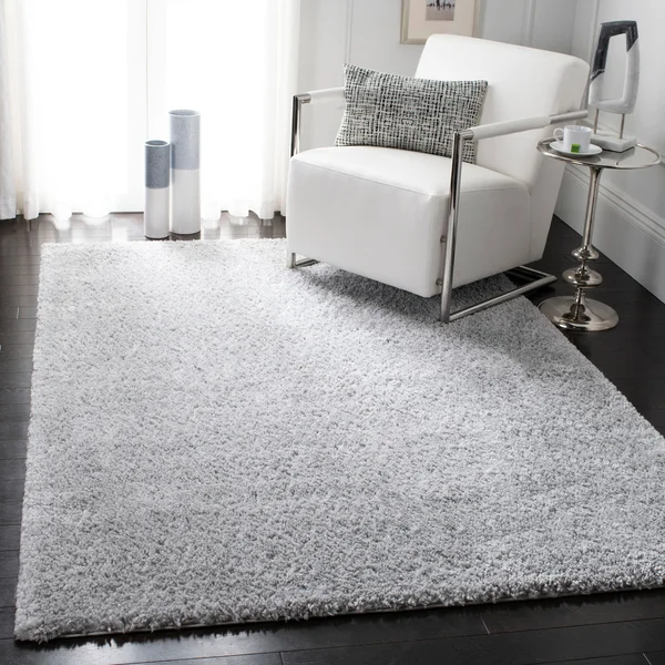 Safavieh August Shag Grey 5 ft. x 5 ft. Round Solid Area Rug