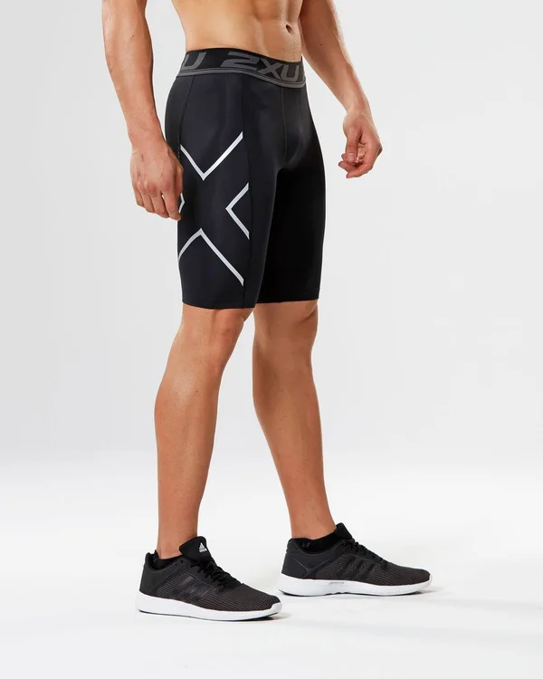 2XU Accelerate Compression Short - XXL - Black-Silver
