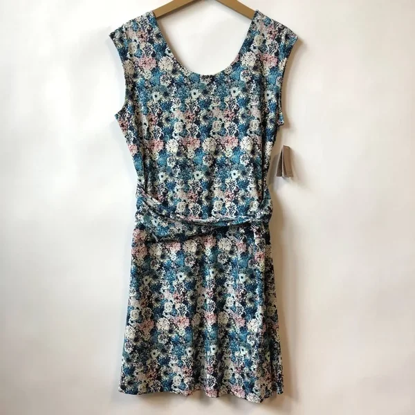 Patagonia Seabrook Twist Dress - Women's FURNAI Floral/New Navy, L