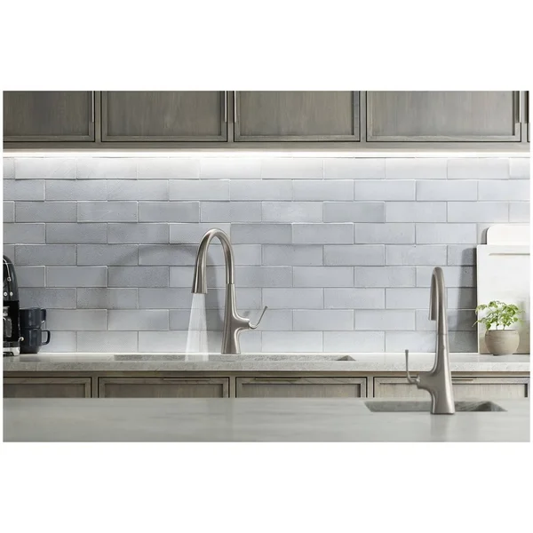 Kohler K-22068-BL Graze Touchless Pull-Down Kitchen Sink Faucet in Matte Black