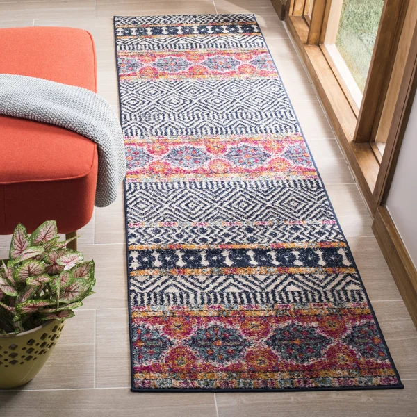 Safavieh Madison MAD797N 6&7x22 x 9&2x22 Navy, Ivory Area Rug
