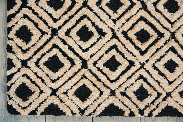Nourison Deco Mod Dec02 5&3x22 x 7&4x22 Black - Beige Area Rug