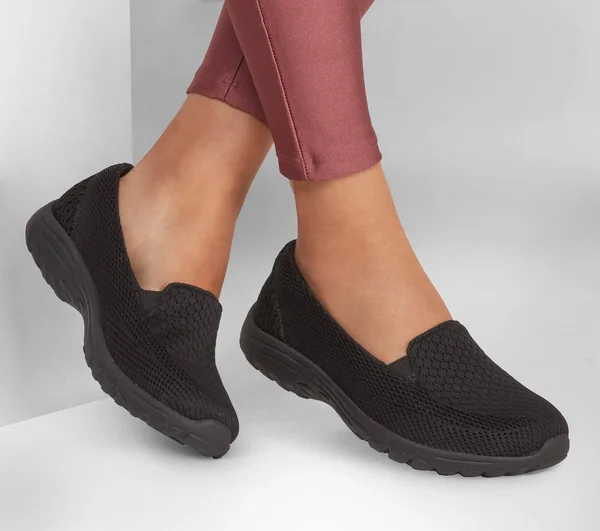 Skechers Women's Relaxed Fit: Reggae Fest 2.0 - Sweet Poise Shoe - Black, 10