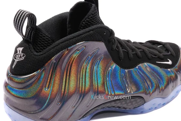 Nike Air Foamposite One - Hologram