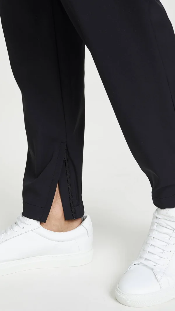 Theory Men's Terrance Neoteric Regular Fit Pants - Black - Size Large