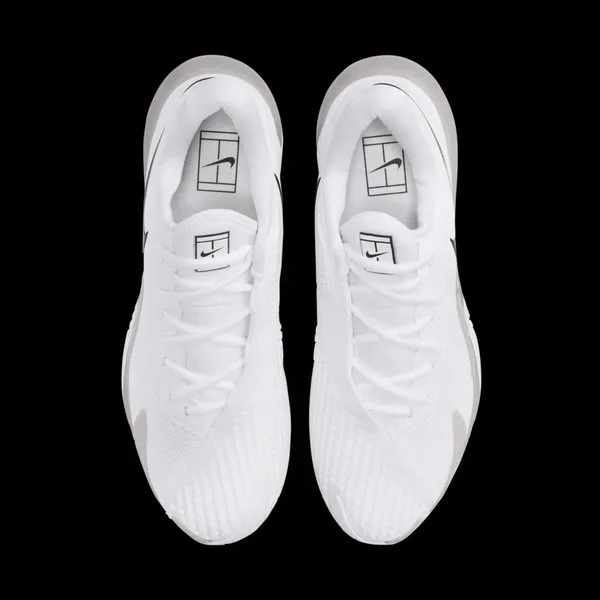 Nike Men's NikeCourt Air Zoom Vapor Cage 4 Tennis Shoes - White