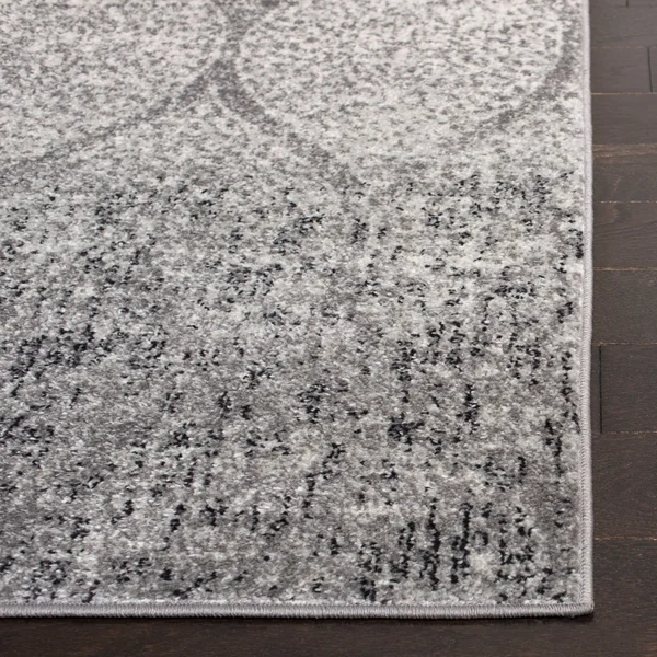 Safavieh Madison Rug Collection MAD604G - Navy, Silver - 11& x 11& Round