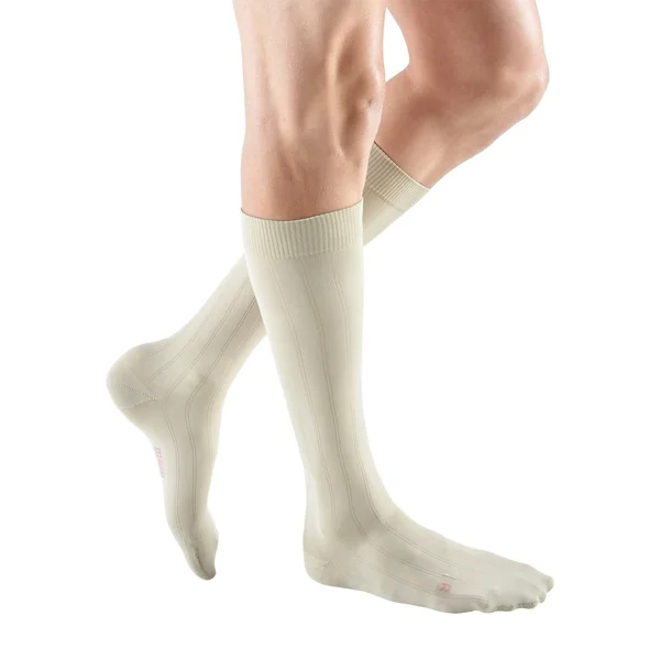 Mediven for Men Classic 30-40 mmHg Knee High, Extra Wide Calf, VI, Tall, Navy