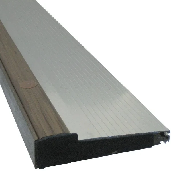 MMI Door 36 in. x 80 in. Right-Hand Inswing Craftsman 3-Panel Shaker Classic Painted Fiberglass Smooth Prehung Front Door