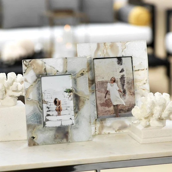Zodax Preto Agate 4x22 x 6x22 Photo Frame