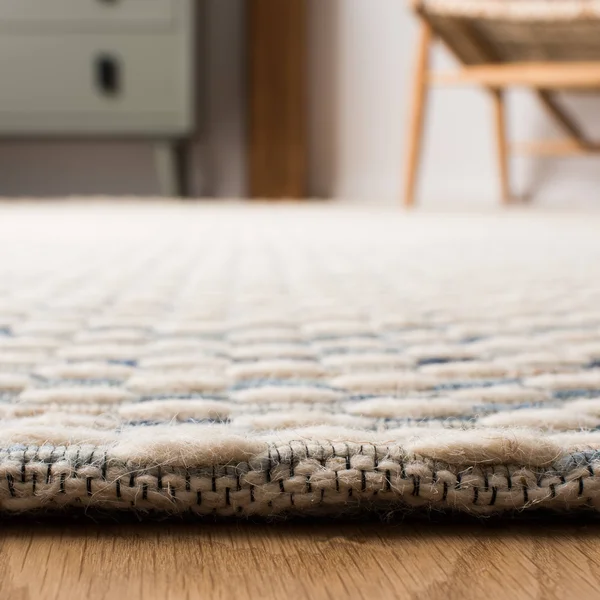 Safavieh 6& x 9& Marbella Marbella Beige Rug