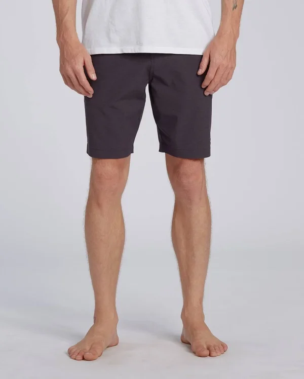 Billabong Crossfire x Mid Submersible Walkshorts, 19x22