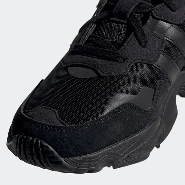 Adidas Yung-96 Shoes Men's - Size: 10, Black