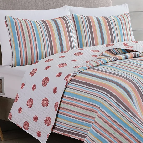 Great Bay Home Key Largo Coastal Beach Reversible Quilt Set - King