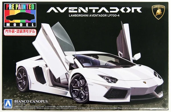 1/24 Pre Painted Model No.43 Lamborghini Aventador LP700-4 White Pearl