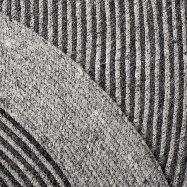 Safavieh Braided Rug Collection BRD904F - Grey, Black - 4& x 6& Oval