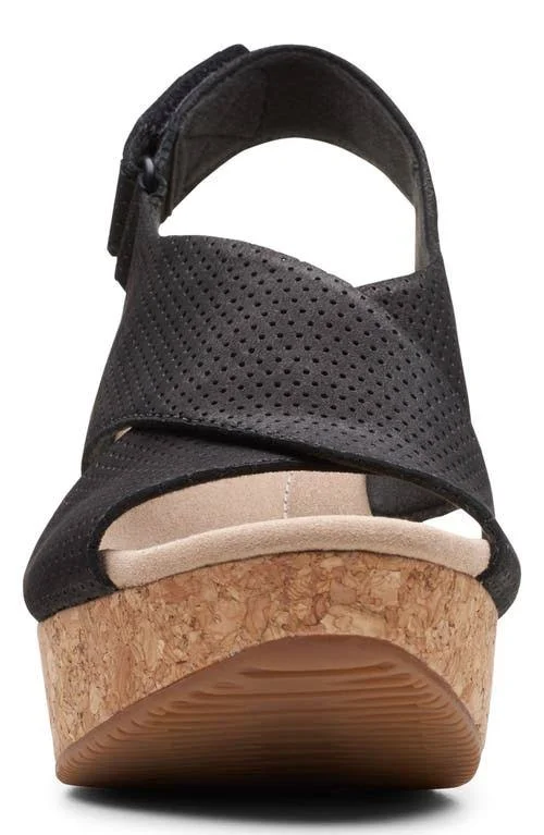 Clarks Annadel Parker Women's Sandal - Black Size 6.5