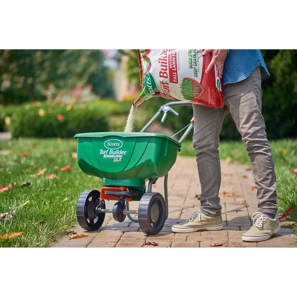 Scotts Lawn Care Plan Northern Large Yard, 15, 000 Sq. ft.