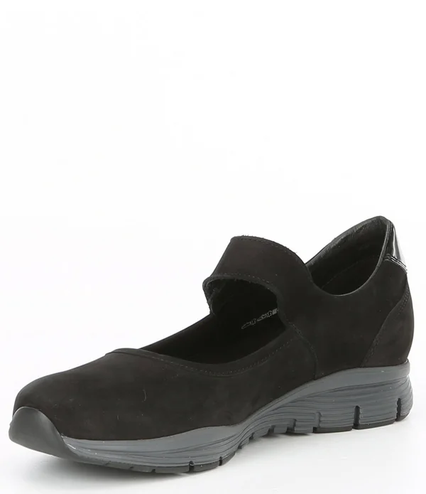 Women's Mephisto Yelina Perf Mary Jane - Size: 7, Black