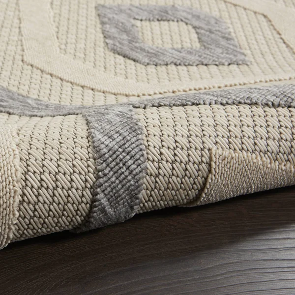 6'x9' Rectangle Indoor and Outdoor Loomed Geometric Area Rug Off-White, White - Nourison