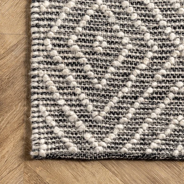 nuLOOM Flora Handmade Textured Diamonds Wool Area Rug - Size: 5& x 8&
