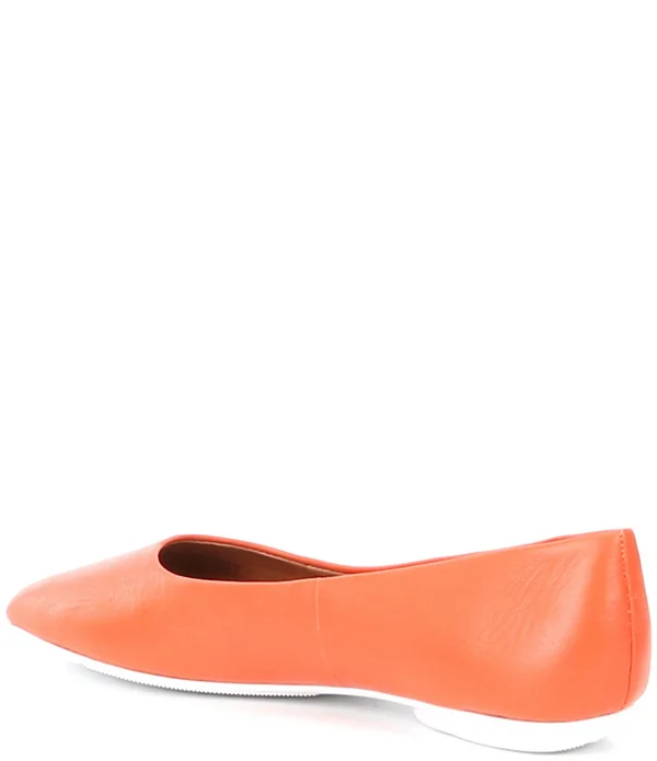 Gentle Souls by Kenneth Cole Women's Eugene Travel Ballet Flat, Size: 9, Black