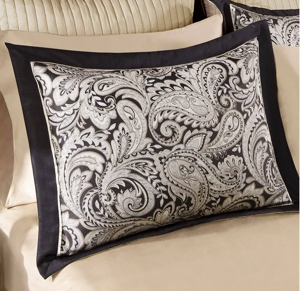 Madison Park Aubrey 12-Piece Comforter Set, Black, Queen
