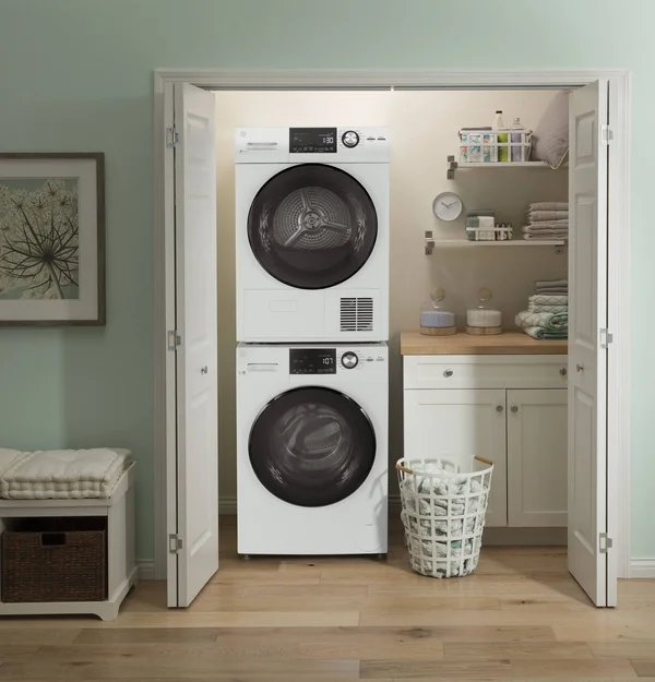 GE GFW148SSMWW Front-Loading Washer - White
