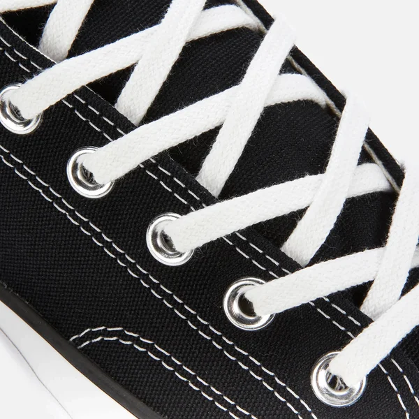 Converse Run Star Hike Platform Ox in Black