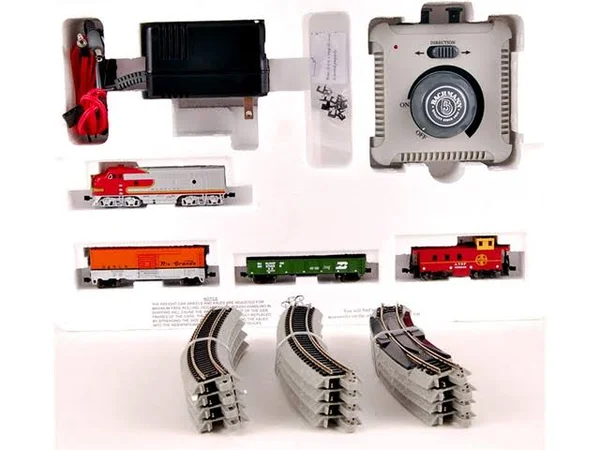 Bachmann Trains Super Chief N Scale Ready To Run Electric Train Set - Multicolor