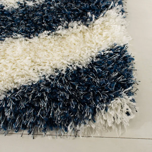 Safavieh Montreal Shag SGM846B 5&3x22 x 7&6x22 Ivory, Grey Area Rug