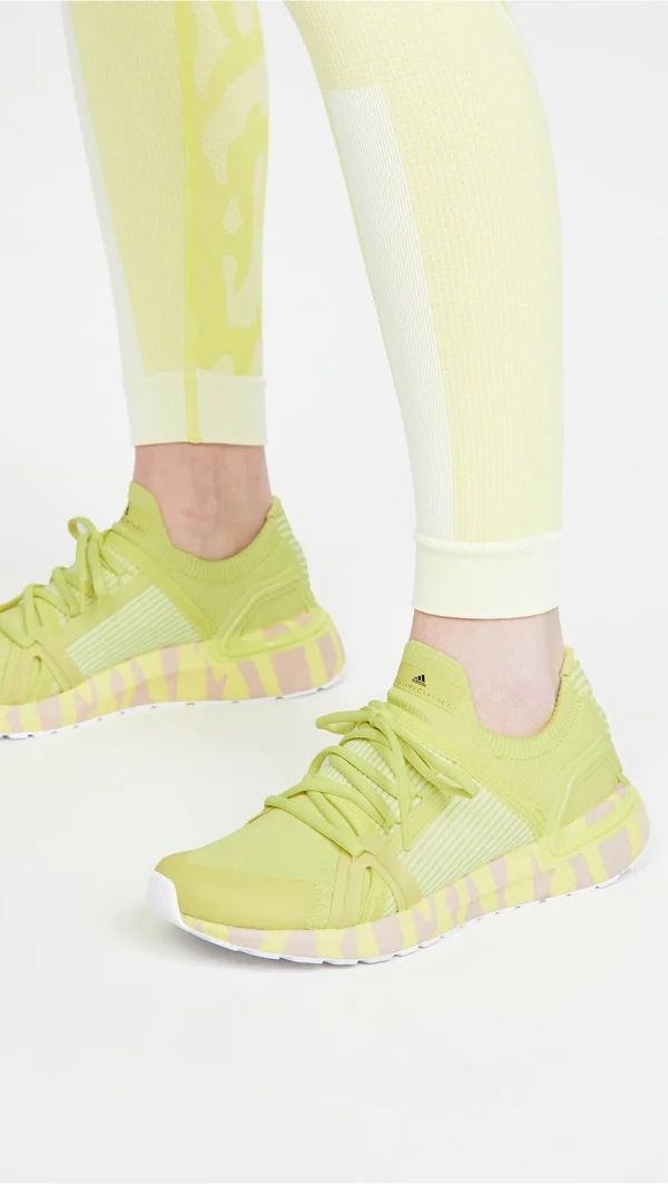 Adidas by Stella McCartney Asmc Ultraboost 20 S. Sneakers