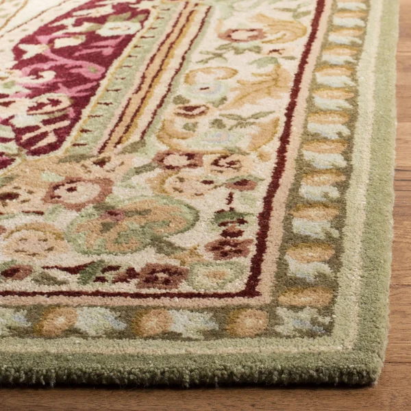 Safavieh Savonnerie SAV114Q 2&6x22 x 8&0x22 Runner Red - Ivory Area Rug